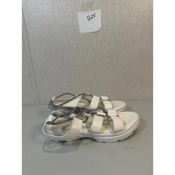 Bamboo Open Toe Lace Up Cutout Sneaker Sandal 20085 nwob size 8.5 - Picture 1 of 9